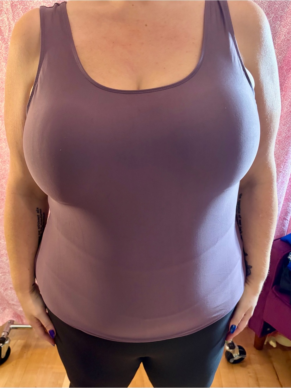 3/$15 Women’s Scoop Neck Tank Top in Mauve